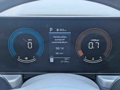 Used 2025 Hyundai Sonata SEL FWD image 16