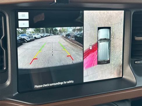 Used 2024 Ford Bronco Outer Banks image 28