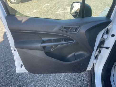 Used 2015 Ford Transit Connect XL image 20