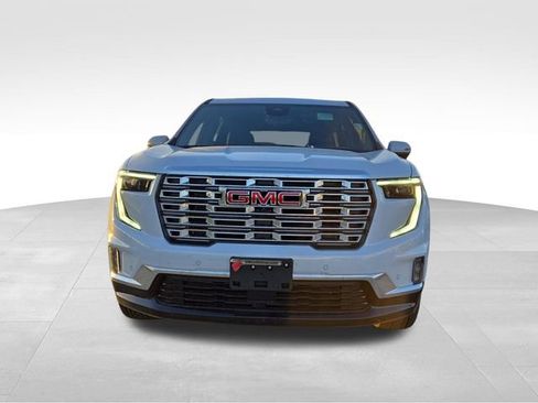New 2026 GMC Acadia Denali w/ Super Cruise Package image 4