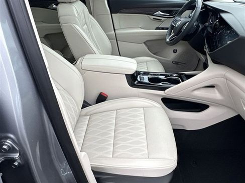 Used 2023 Buick Envision Avenir FWD image 28