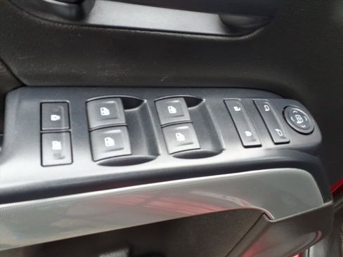 Used 2018 Chevrolet Silverado 1500 LT w/ All Star Edition image 29