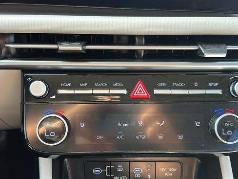 Used 2025 Hyundai Tucson SEL FWD image 25