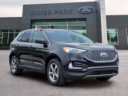 Used 2023 Ford Edge SEL w/ Convenience Package