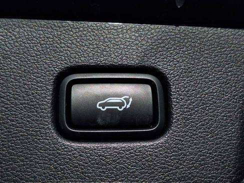 Used 2024 Hyundai Palisade SEL image 30