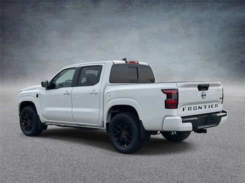 New 2026 Nissan Frontier SV w/ SV Convenience Package image 4