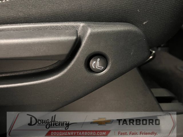 Used 2025 Nissan Pathfinder SV FWD image 42