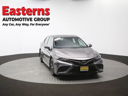 Used 2024 Toyota Camry SE w/ Cold Weather Package FWD image 47
