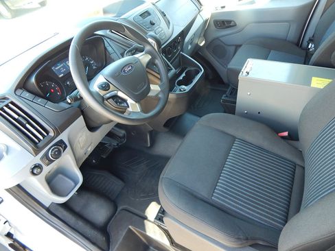 Used 2019 Ford Transit 150 130 Low Roof RWD image 2