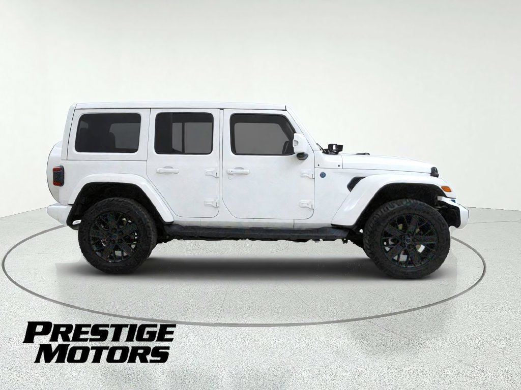 Used 2024 Jeep Wrangler High Altitude AWD/4WD image 9