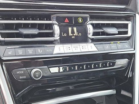 Used 2023 BMW 840i xDrive Coupe w/ Driving Assistance Package image 13