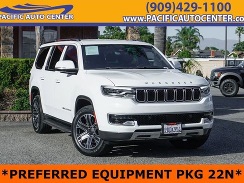 Used 2022 Jeep Wagoneer Series III w/ Rear Seat Video Group 1 image 1