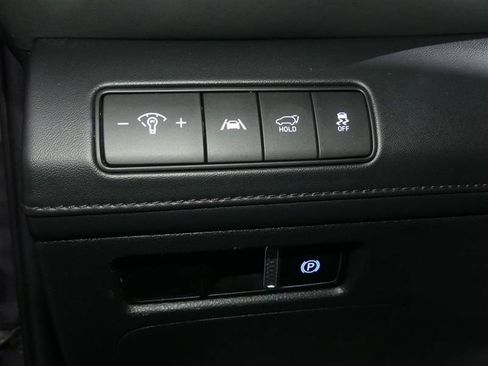 Used 2023 Hyundai Santa Fe SEL w/ Premium Package image 29