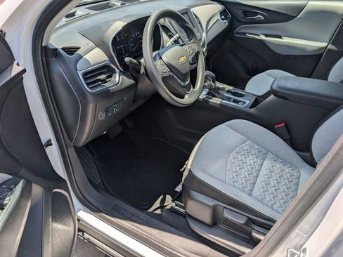 Used 2024 Chevrolet Equinox LS FWD image 10