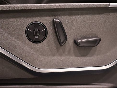 Certified 2026 Ford F350 Platinum w/ Platinum Plus Package image 22