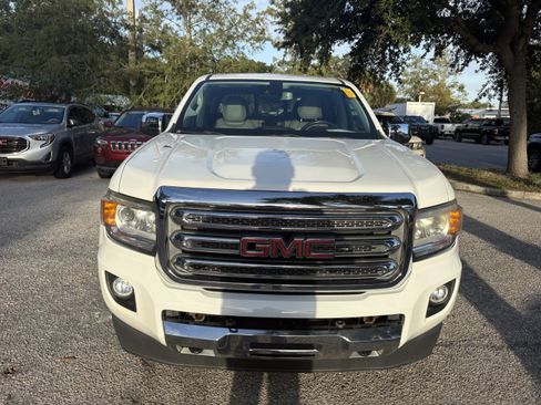 Used 2019 GMC Canyon SLT w/ Driver Alert Package AWD/4WD image 2