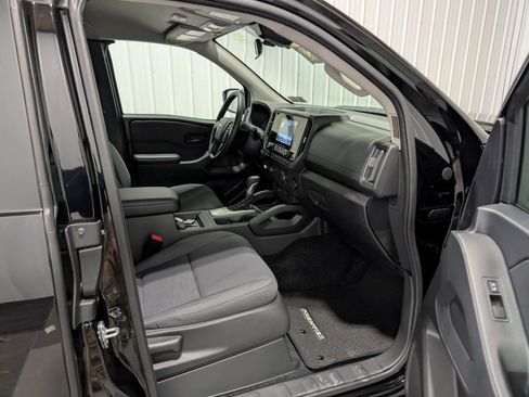 Used 2025 Nissan Frontier S image 27