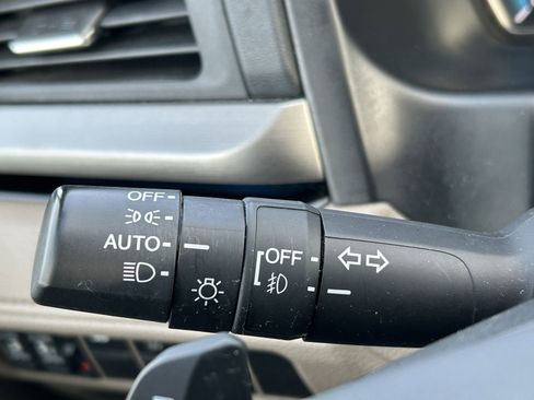 Used 2023 Honda Odyssey Touring image 24