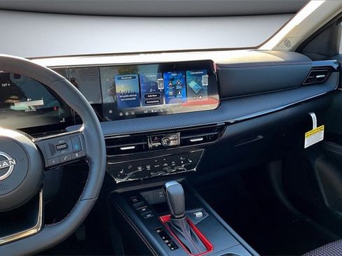 New 2026 Nissan Kicks SR image 6