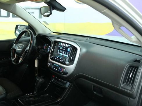 Used 2018 GMC Canyon SLE w/ SLE Convenience Package AWD/4WD image 10