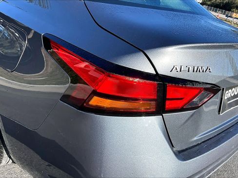 Certified 2025 Nissan Altima 2.5 SV image 29
