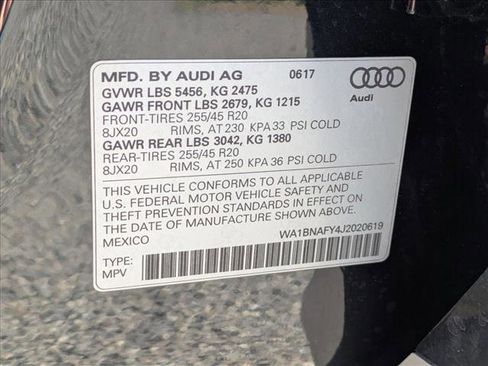 Used 2018 Audi Q5 2.0T Premium Plus w/ Premium Plus Package image 27