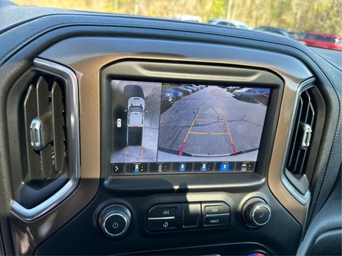 Certified 2021 Chevrolet Silverado 3500 High Country AWD/4WD image 16
