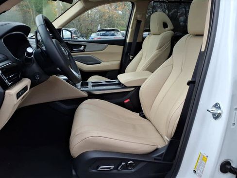 Certified 2026 Acura MDX SH-AWD w/ Technology Package image 19