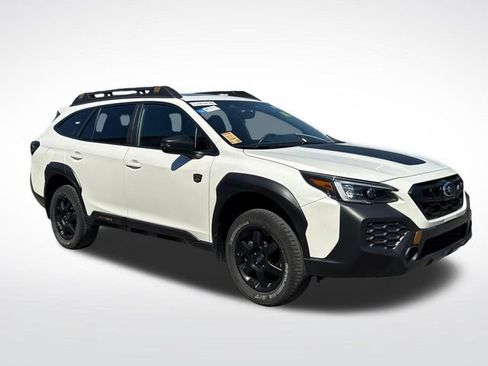 Used 2024 Subaru Outback Wilderness w/ Wilderness Package AWD/4WD image 7