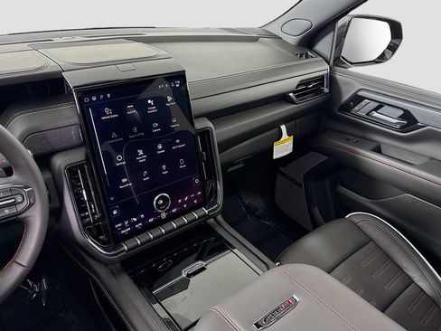 New 2026 GMC Yukon AT4 Ultimate image 24