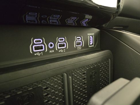 Certified 2025 RAM 1500 Limited image 29