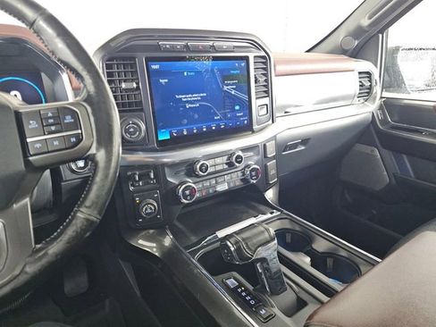 Used 2021 Ford F150 Lariat w/ Equipment Group 502A High image 31