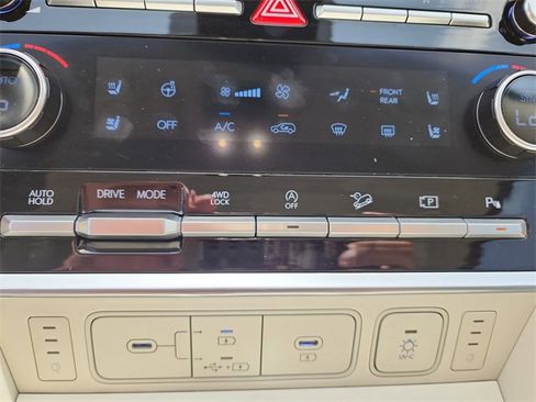 New 2024 Hyundai Santa Fe Calligraphy image 24