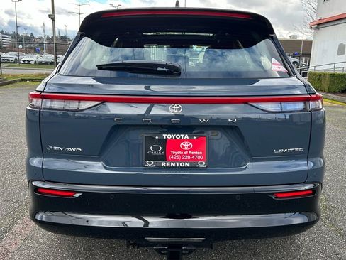 New 2026 Toyota Crown Signia image 6