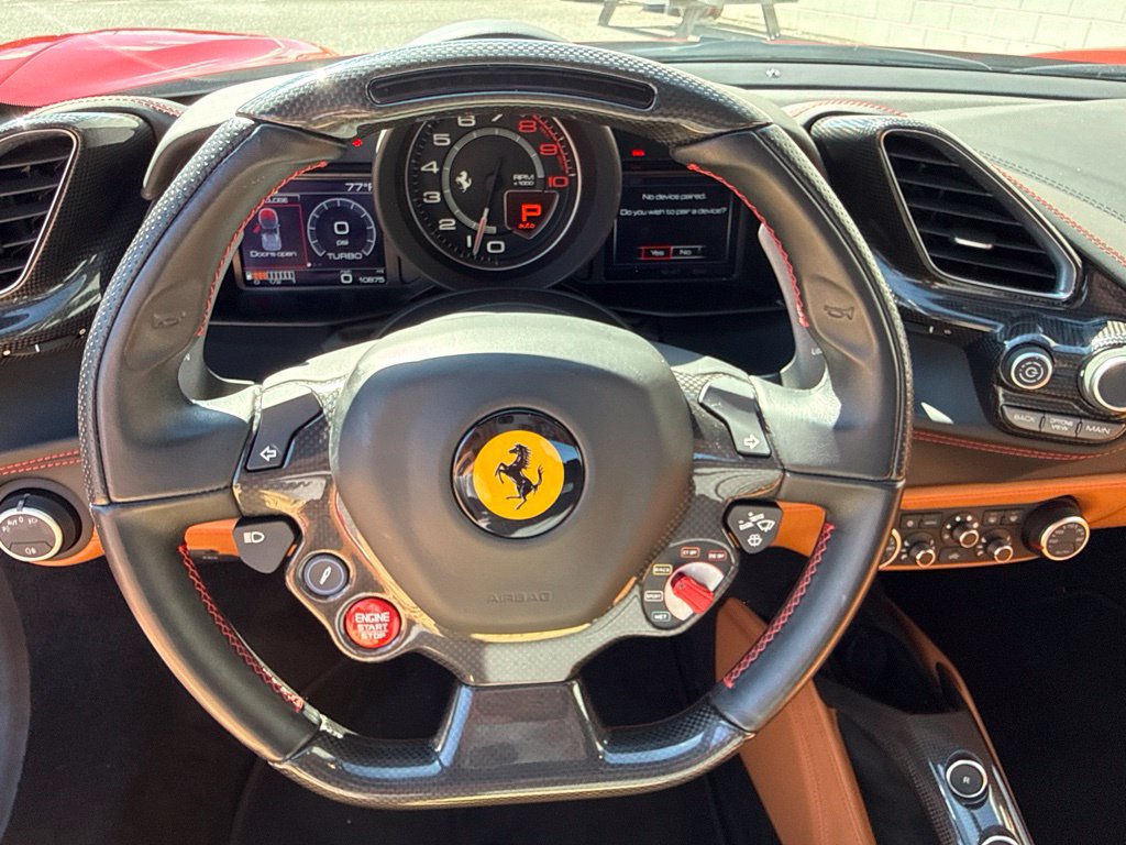 Used 2018 Ferrari 488 Spider RWD image 33