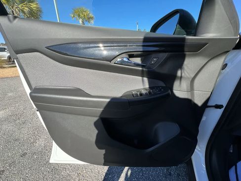 Used 2024 Chevrolet TrailBlazer LS w/ LS Convenience Package image 20