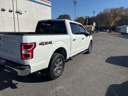 Used 2019 Ford F150 XLT w/ Equipment Group 302A Luxury image 6