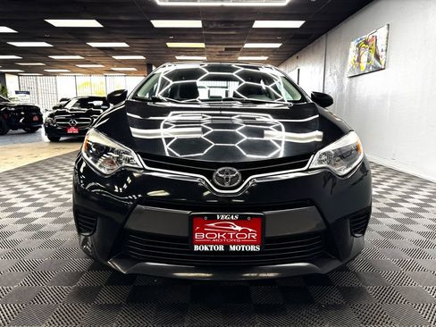 Used 2016 Toyota Corolla LE FWD image 4