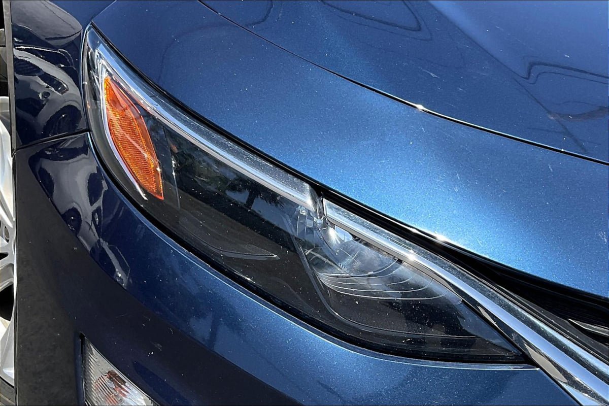 Used 2020 Chevrolet Malibu LT FWD image 29