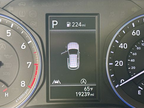 Used 2023 Hyundai Kona SEL w/ Convenience Package image 12