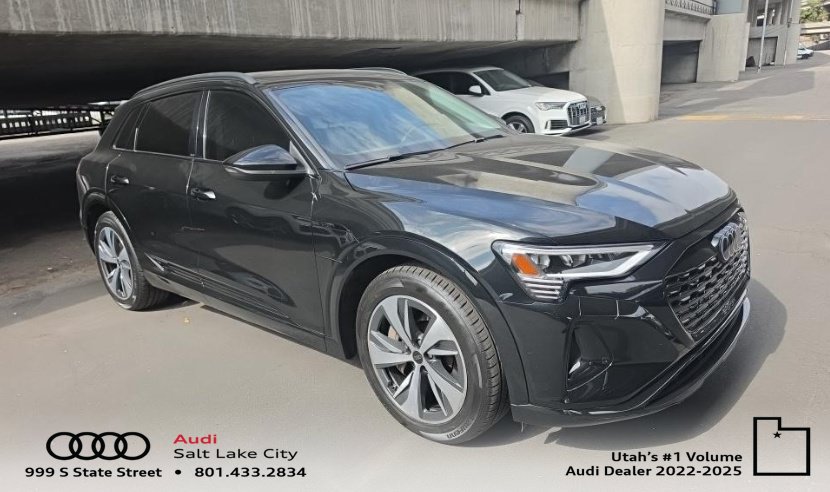 Used 2024 Audi Q8 e-tron Premium AWD/4WD image 1