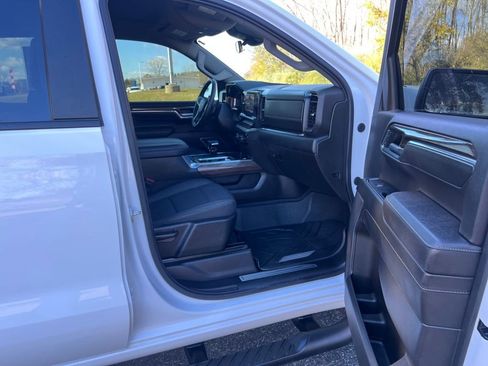 Used 2023 Chevrolet Silverado 1500 RST w/ Rally Edition image 30