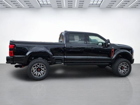 New 2026 Ford F250 Lariat w/ Black Appearance Package AWD/4WD image 4
