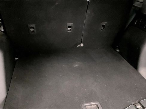 Used 2022 Ford Escape SEL image 33