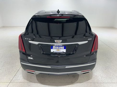 Used 2020 Cadillac XT5 Premium Luxury FWD image 4
