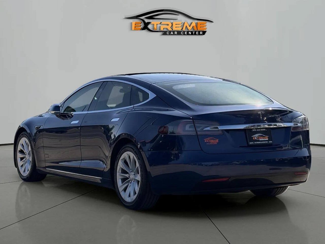 Used 2018 Tesla Model S 75D AWD/4WD image 4