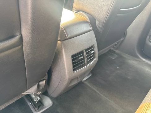Used 2014 Ford Edge SEL w/ Equipment Group 204A AWD/4WD image 27