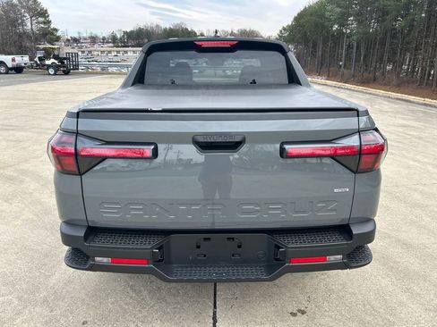 Used 2023 Hyundai Santa Cruz SEL image 5