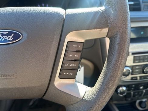 Used 2011 Ford Fusion SE w/ 202A Rapid Spec Order Code image 19
