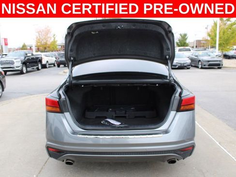 Certified 2022 Nissan Altima 2.5 SR image 9